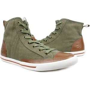 Burnetie high top shoes